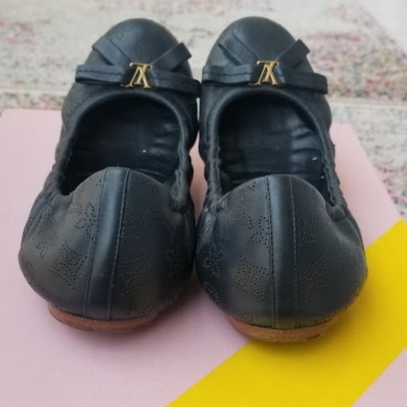 Authentic Louis Vuitton Leather Navy Elba Flats 37 - Picture 3 of 11